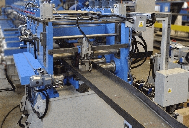 VARIABLE SECTION ROLLFORMING LINES